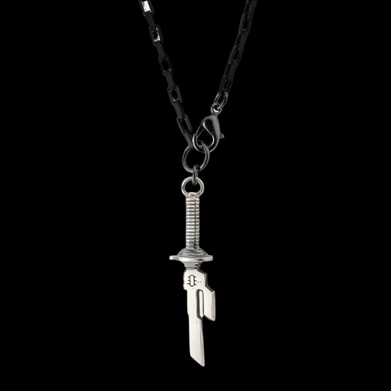 Spear Pendant Necklace
